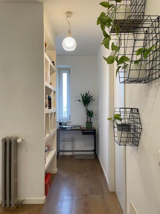 Delizioso - Vicino Metro A Appartement *